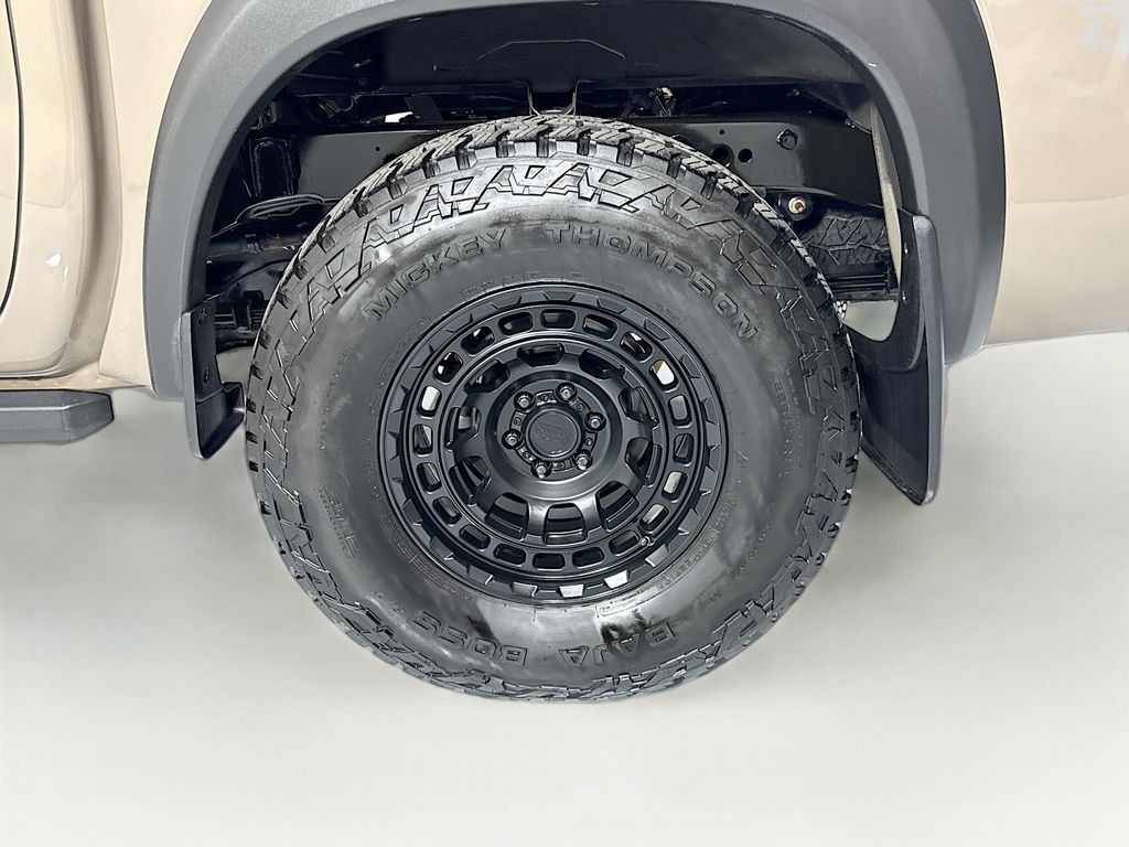 Thumbnail: 2023 Nissan Frontier - 30