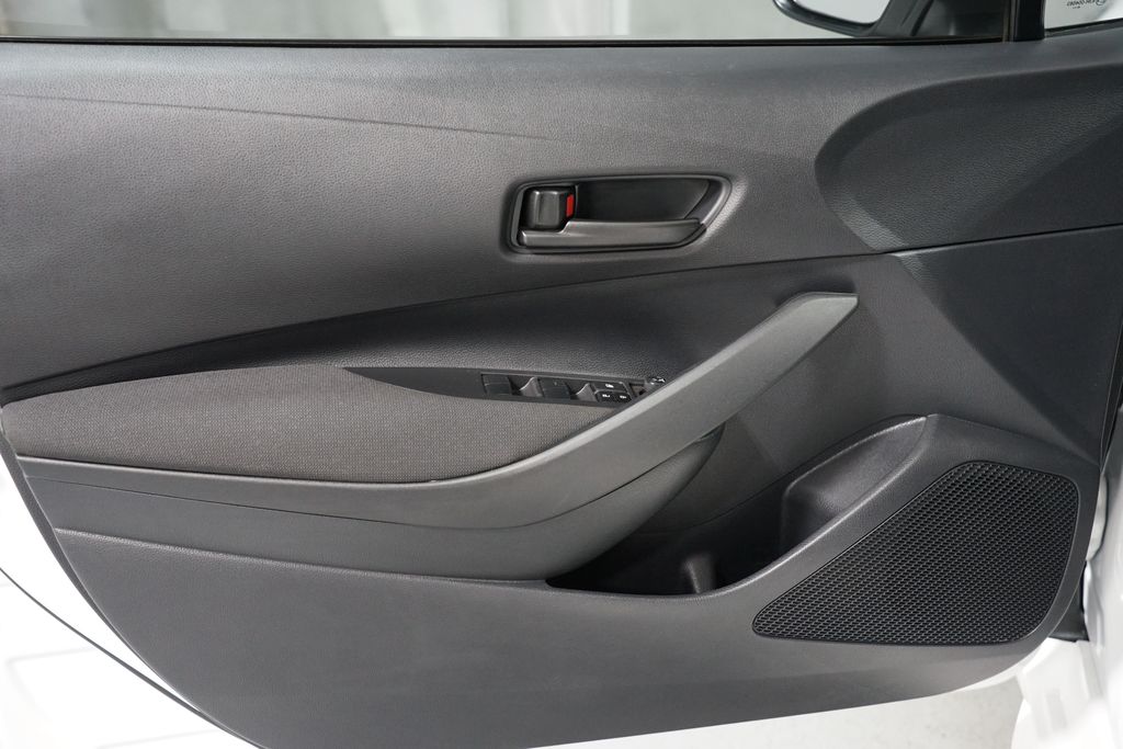 Thumbnail: 2025 Toyota Corolla - 27