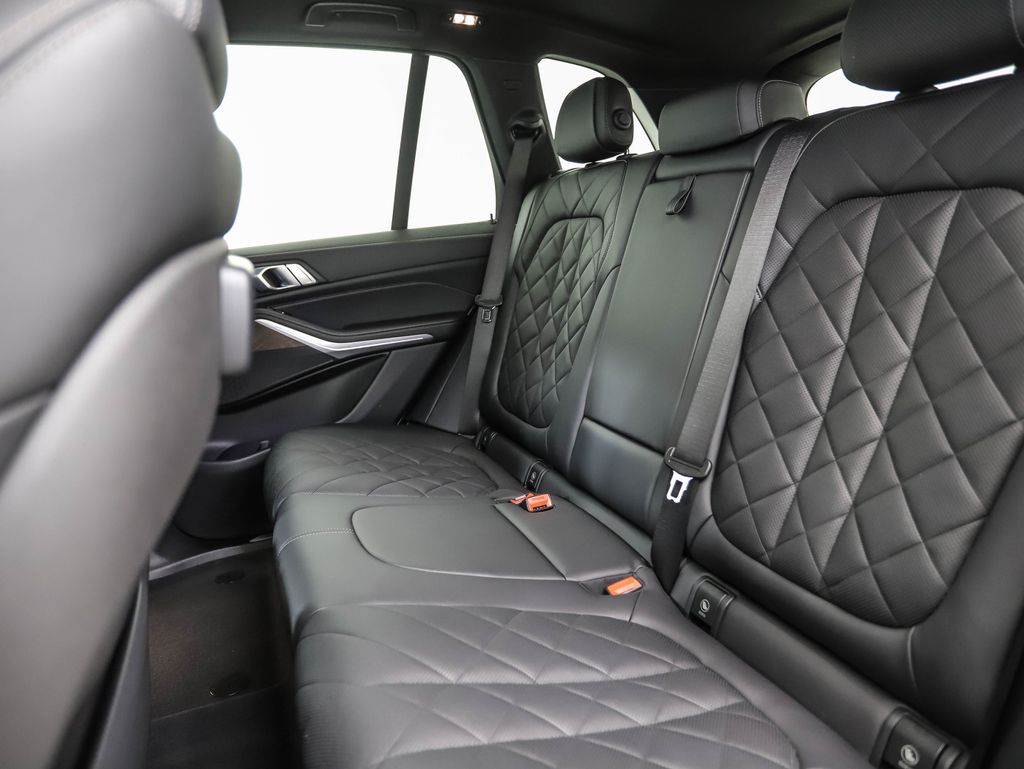 2023 BMW X5 xDrive40i 23