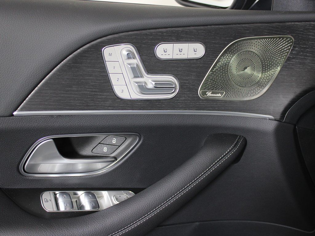 used 2026 Mercedes-Benz GLE car, priced at $69,420