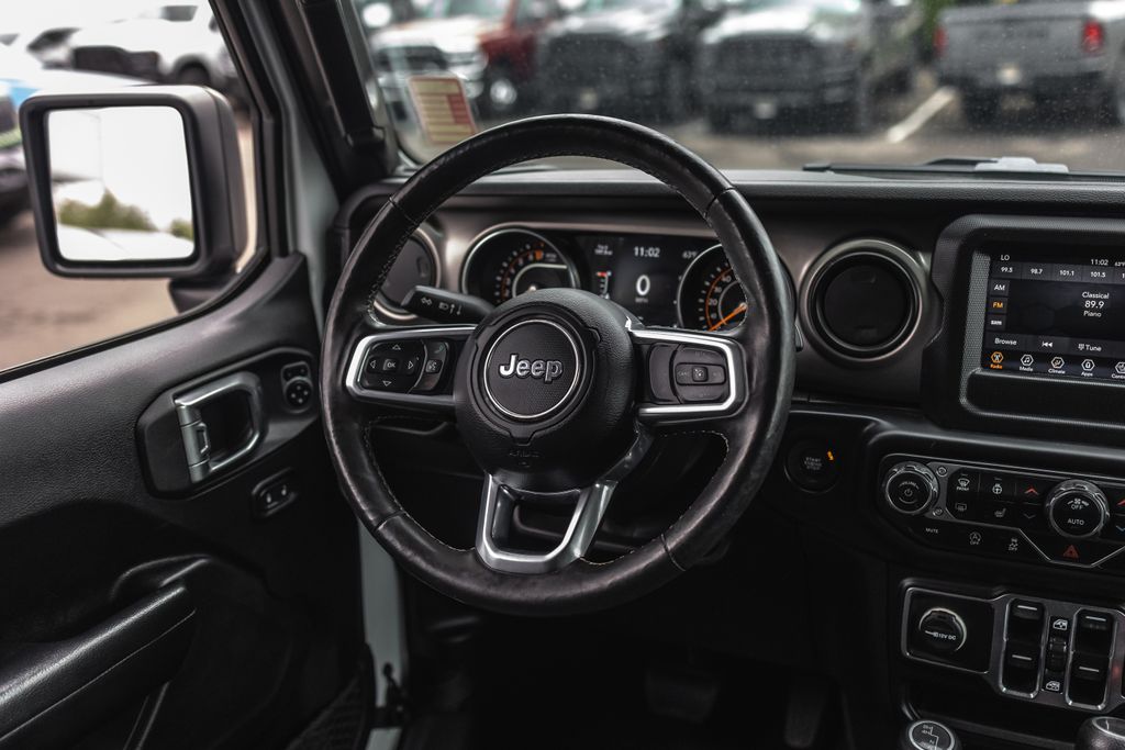 2020 Jeep Gladiator Sport thumbnail 16