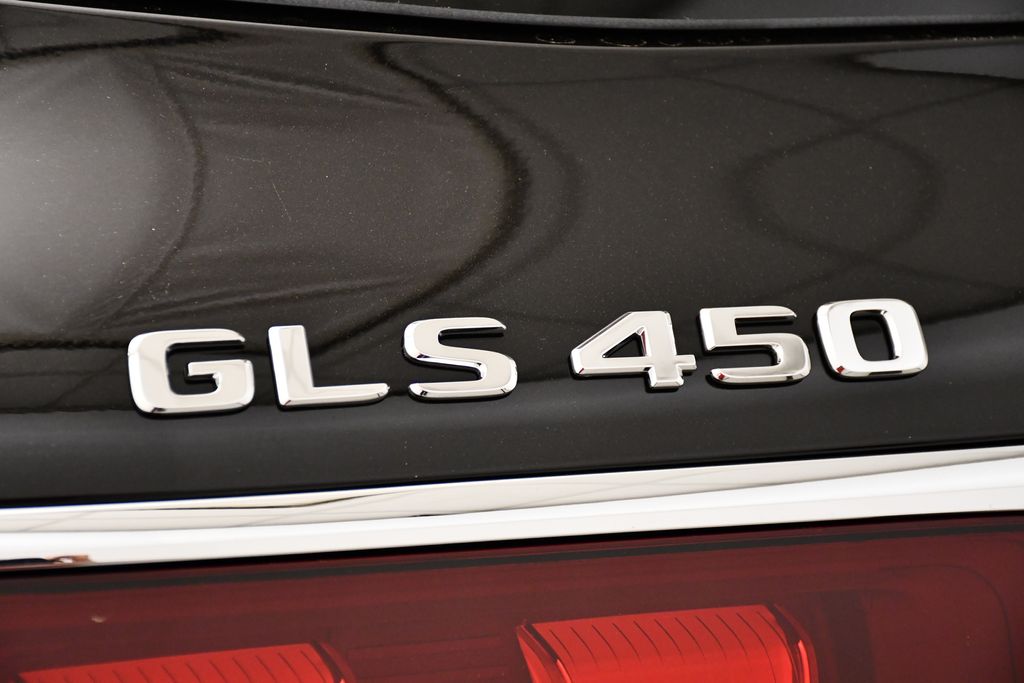 Thumbnail: 2025 Mercedes-Benz GLS - 9