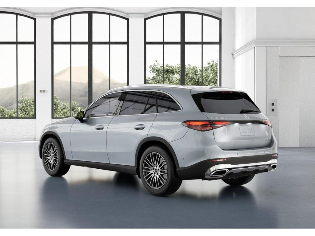 Thumbnail: 2027 Mercedes-Benz GLC - 29