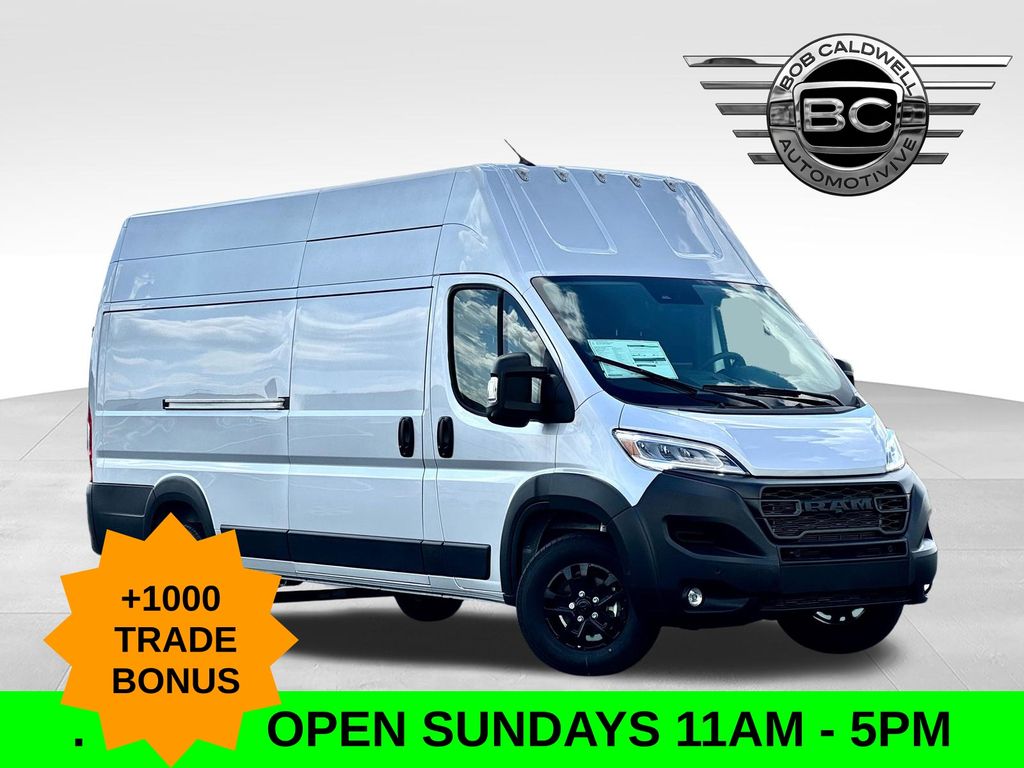 Bright Silver Clearcoat Metallic 2026 RAM ProMaster Van Front-Wheel Drive 9-Speed Automatic