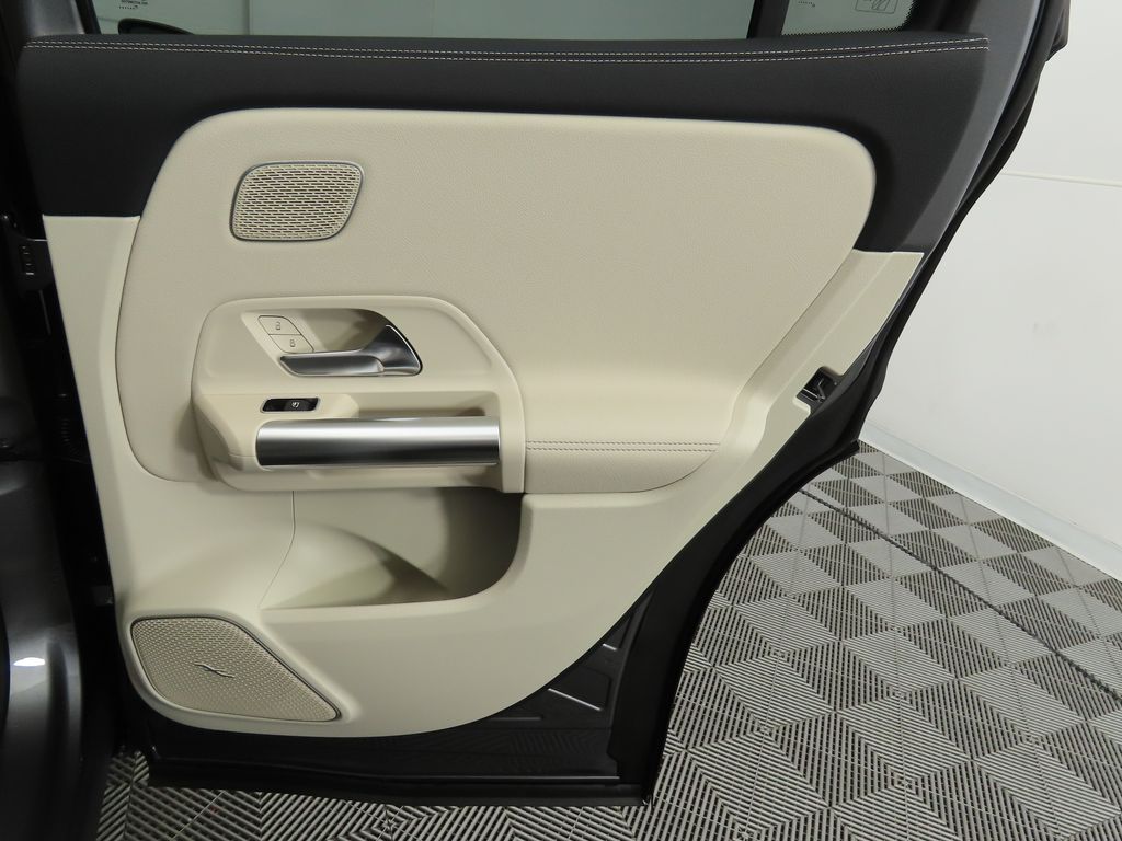 Thumbnail: 2026 Mercedes-Benz GLA - 27