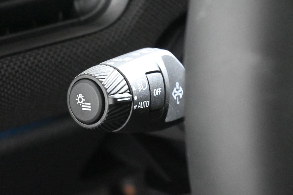 Thumbnail: 2026 MINI Cooper - 23