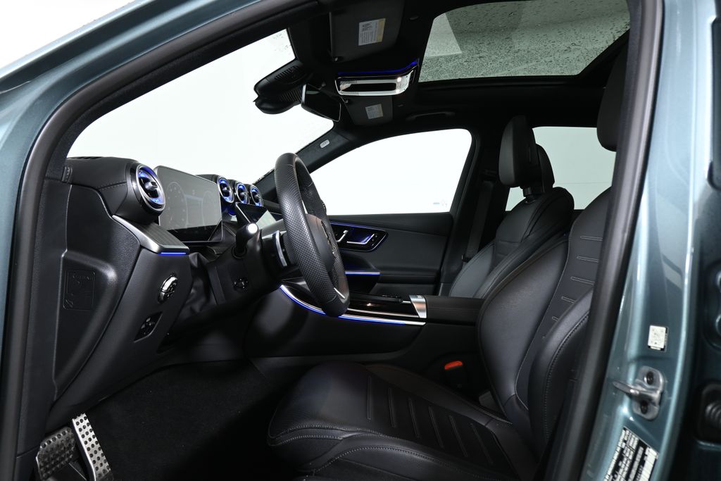 Thumbnail: 2026 Mercedes-Benz GLC - 3