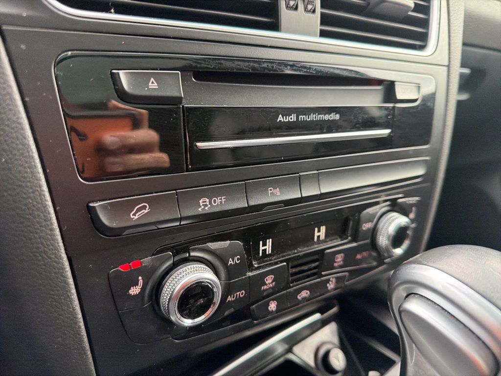 Thumbnail: 2015 Audi Q5 - 32