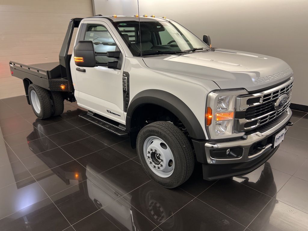 2026 Ford F-550SD XL