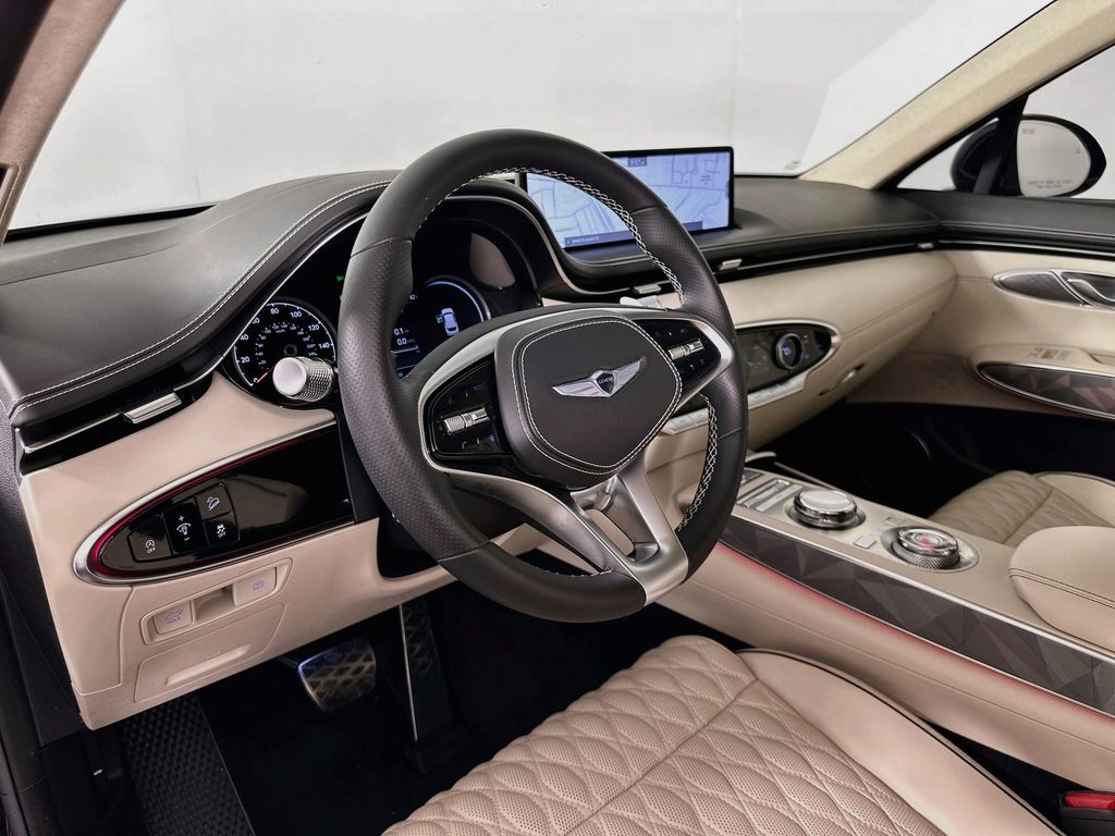 Thumbnail: 2022 Genesis GV70 - 9