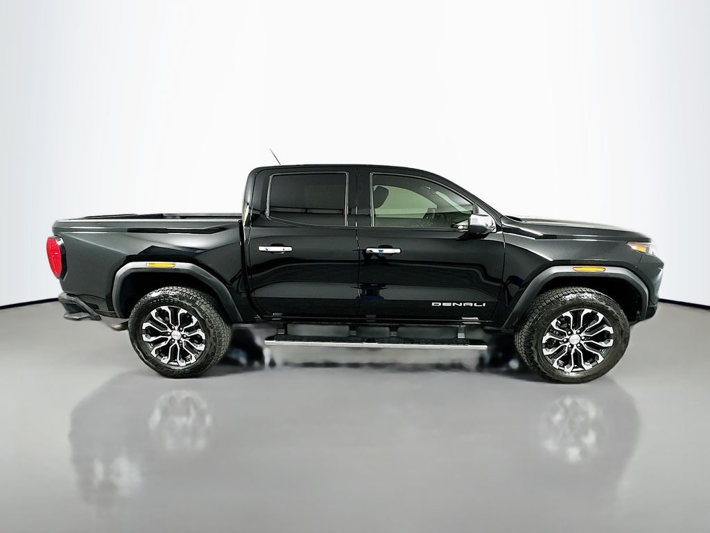 Thumbnail: 2025 GMC Canyon - 4