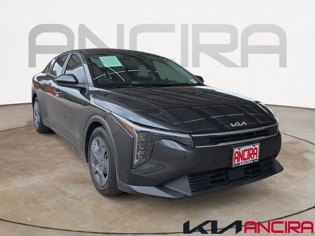 2025 Kia K4 LX