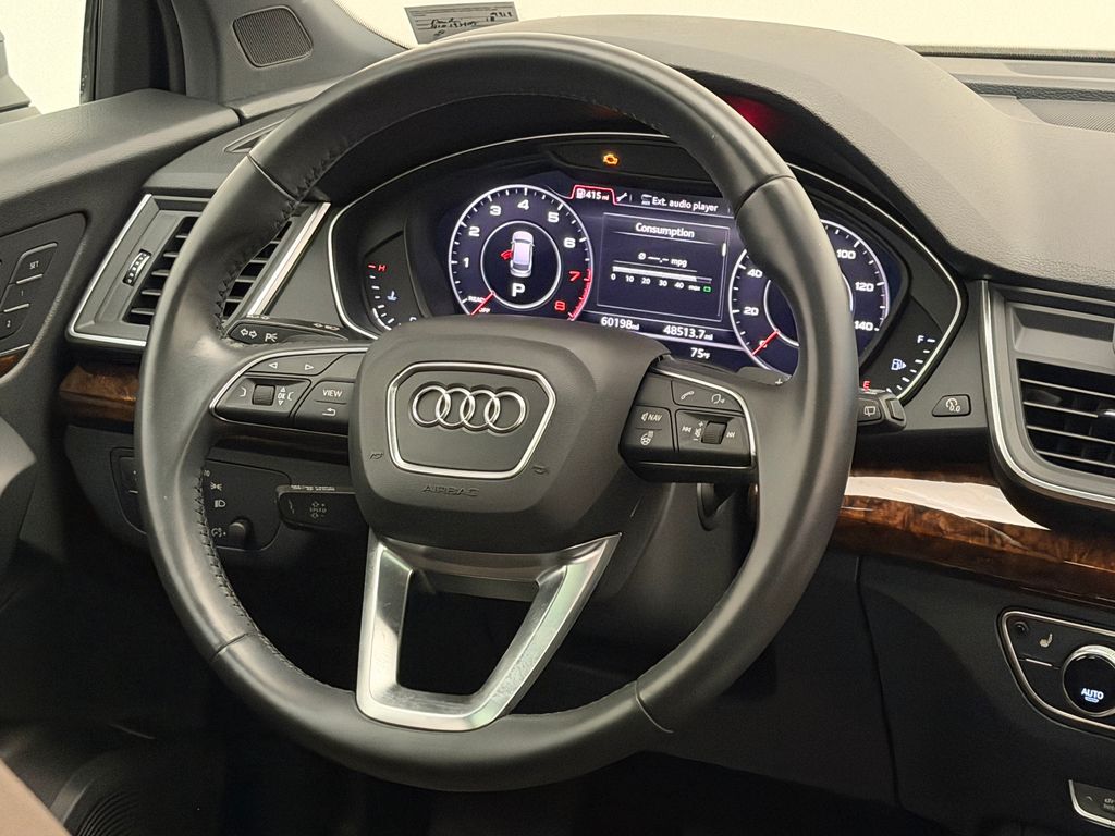 Thumbnail: 2018 Audi Q5 - 18