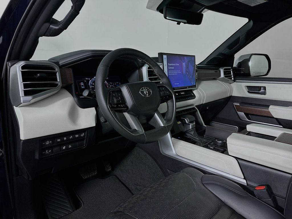 Thumbnail: 2023 Toyota Tundra - 9