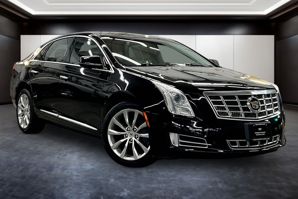 Black Raven 2015 Cadillac XTS Luxury AWD Sedan All-Wheel Drive 6-Speed Automatic