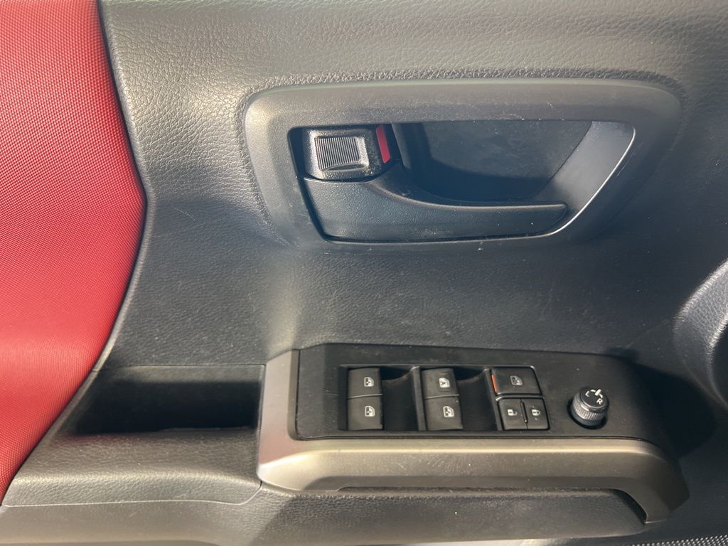 Used 2019 Black Toyota SR5 image 15