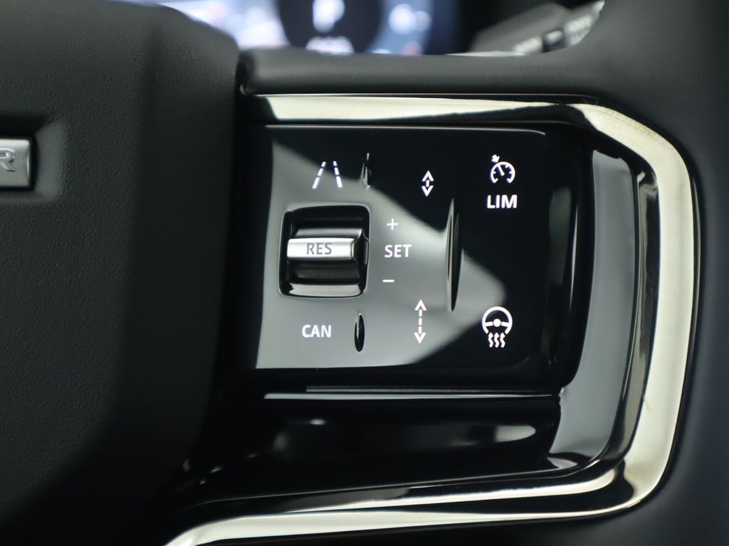 2026 Land Rover Range Rover Evoque S 12
