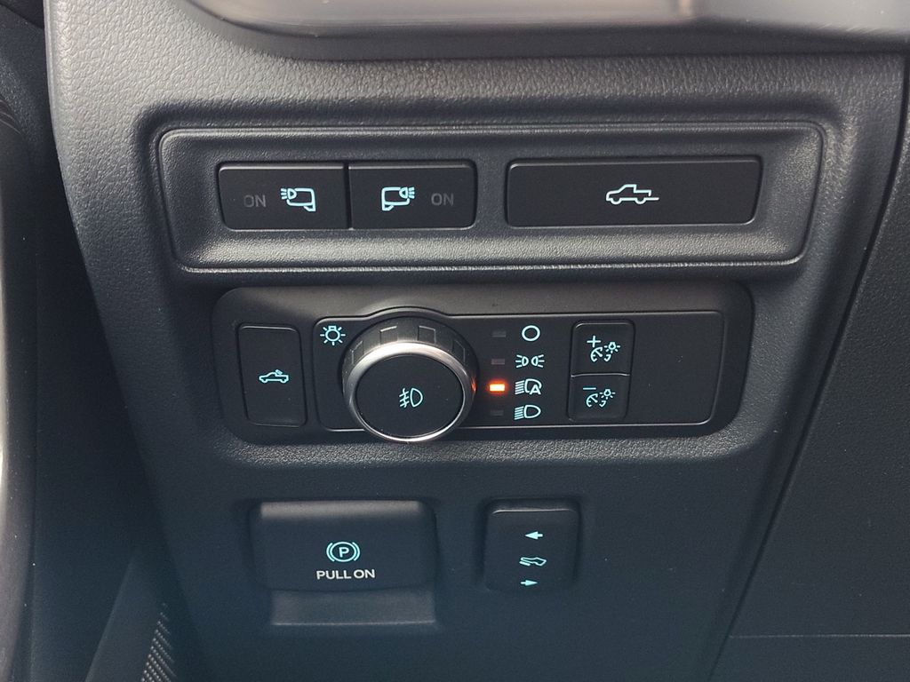 Used Car 2022 Ford F-150  Lariat For Sale Under $50,000 In Austin, Texas