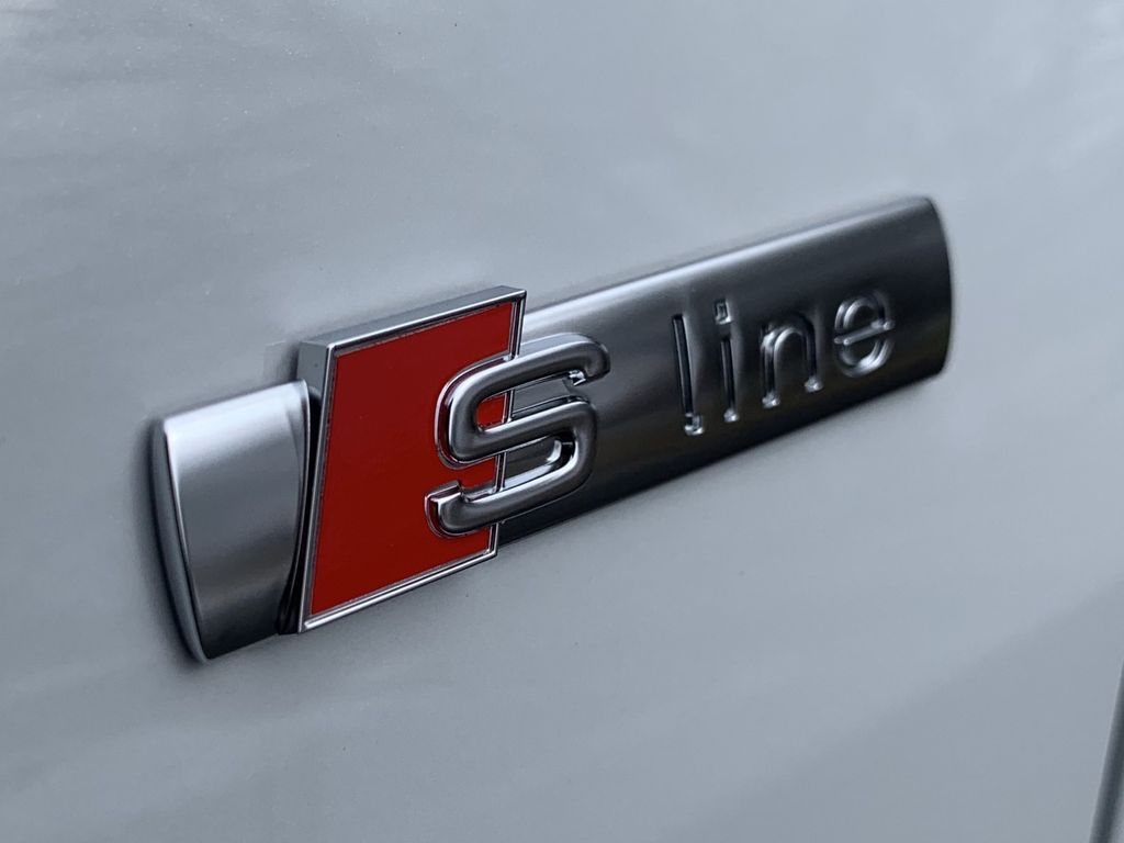 Thumbnail: 2025 Audi Q5 - 20