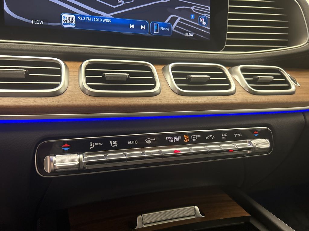 Thumbnail: 2026 Mercedes-Benz GLS - 19