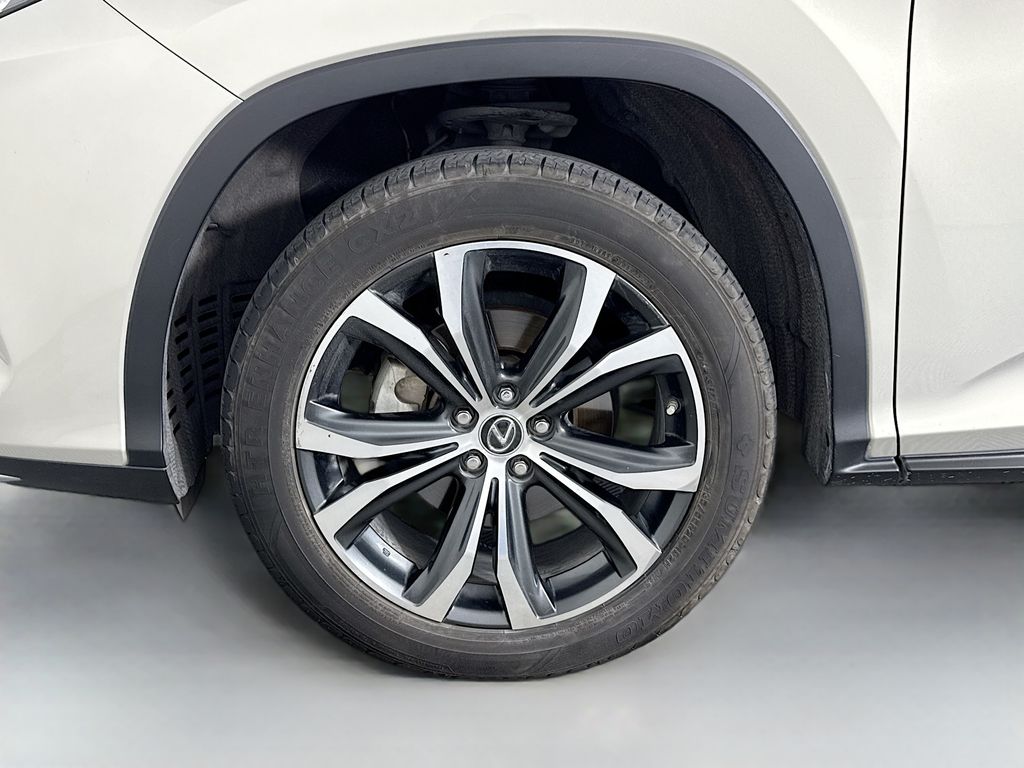 Thumbnail: 2020 Lexus RX - 32