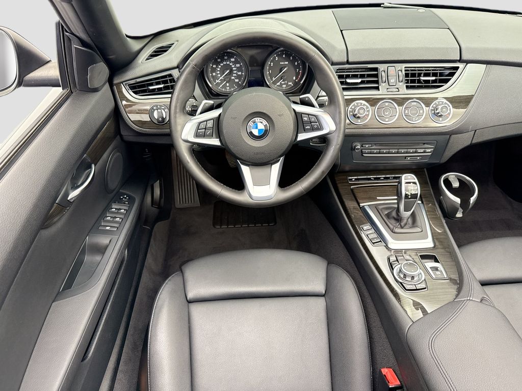 Thumbnail: 2016 BMW Z4 - 18