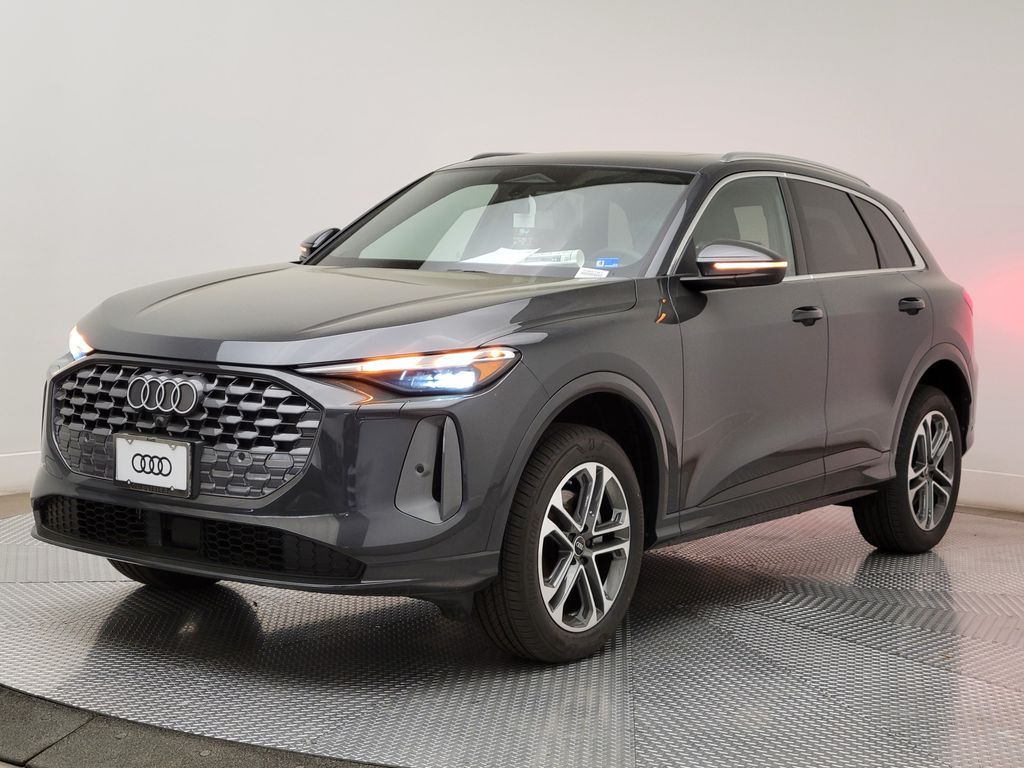 Thumbnail: 2026 Audi Q5 - 2