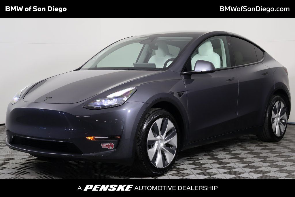 Thumbnail: 2023 Tesla Model Y - 1