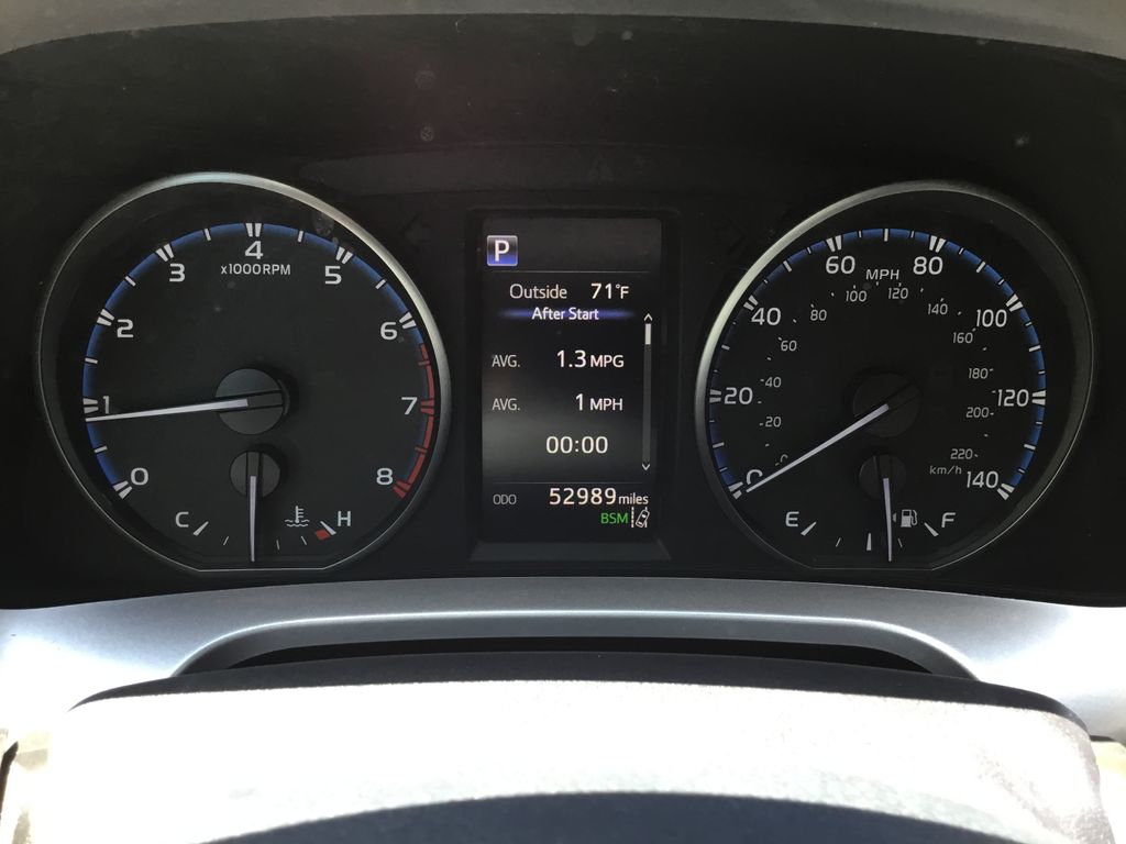 Thumbnail: 2018 Toyota RAV4 - 22