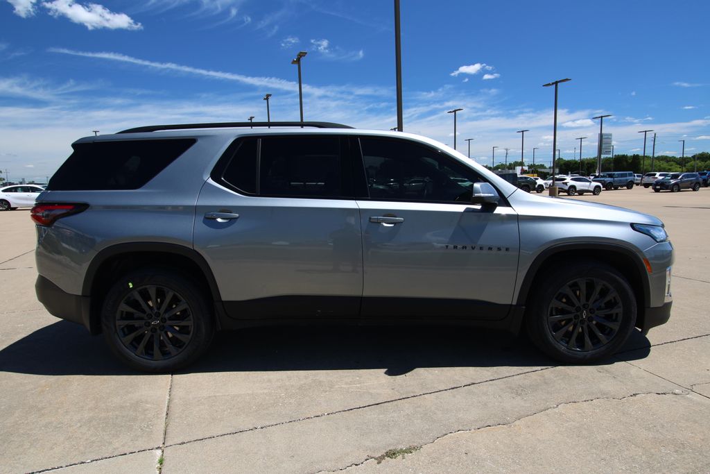 Used 2023 Chevrolet Traverse SUV
