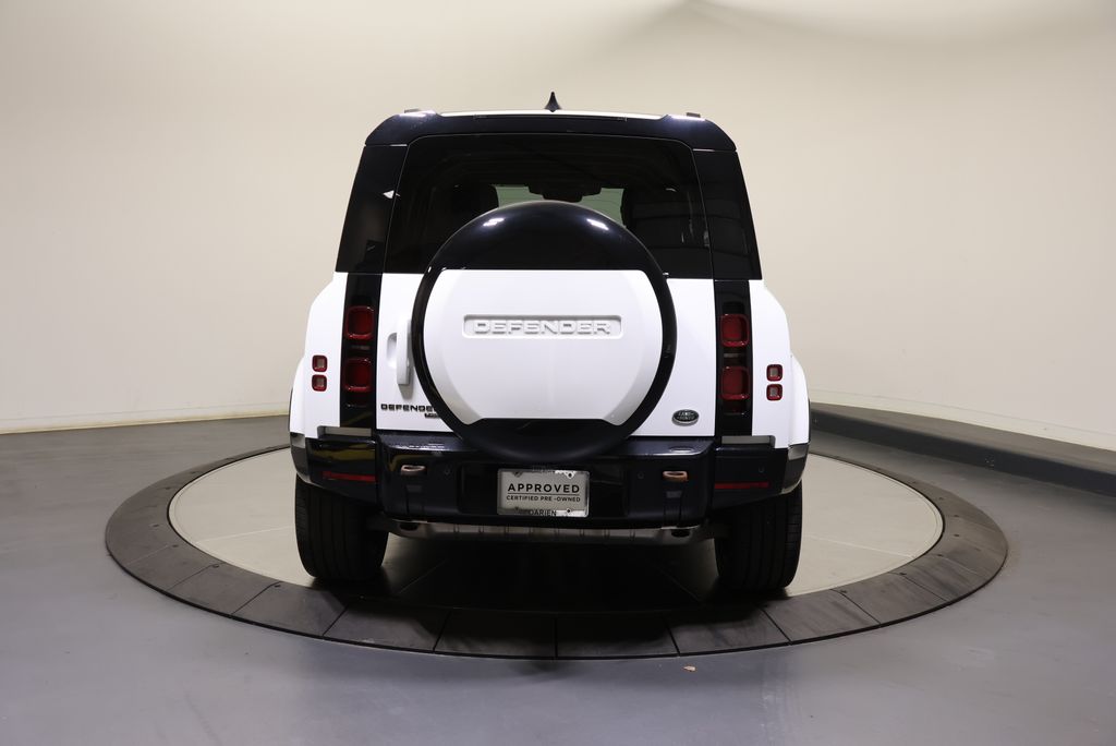 Thumbnail: 2023 Land Rover Defender - 4