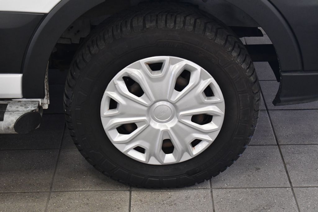 Thumbnail: 2016 Ford Transit Series - 11