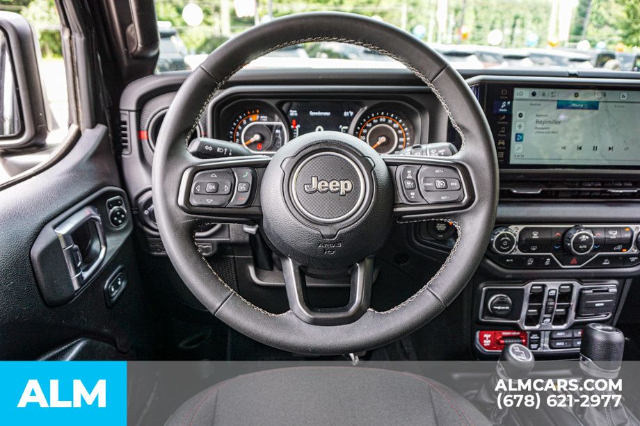 2025 Jeep Wrangler 4-Door Rubicon - Photo 29