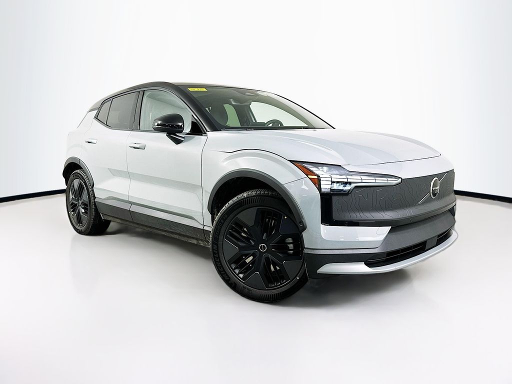 2026 Volvo EX30 Twin Motor Cross Country Ultra