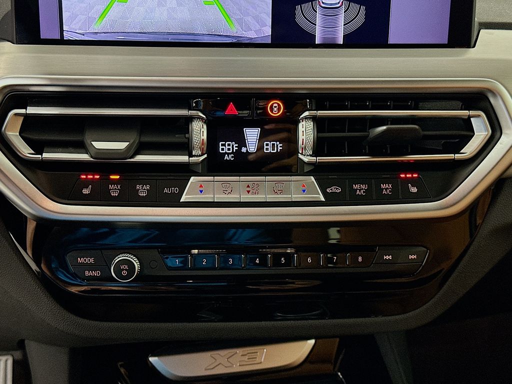 Thumbnail: 2024 BMW X3 - 16