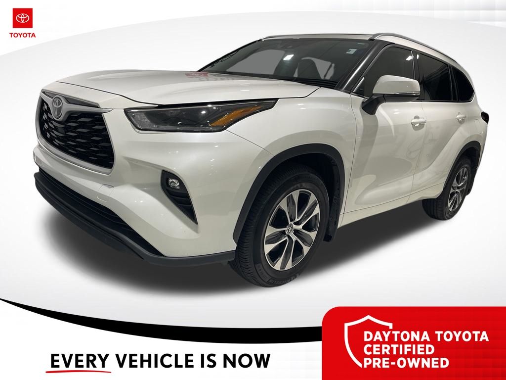 White (Blizzard Pearl) 2021 Toyota Highlander SUV / Crossover All-Wheel Drive 8-Speed Automatic