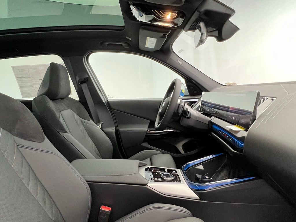 Thumbnail: 2026 BMW X3 - 6