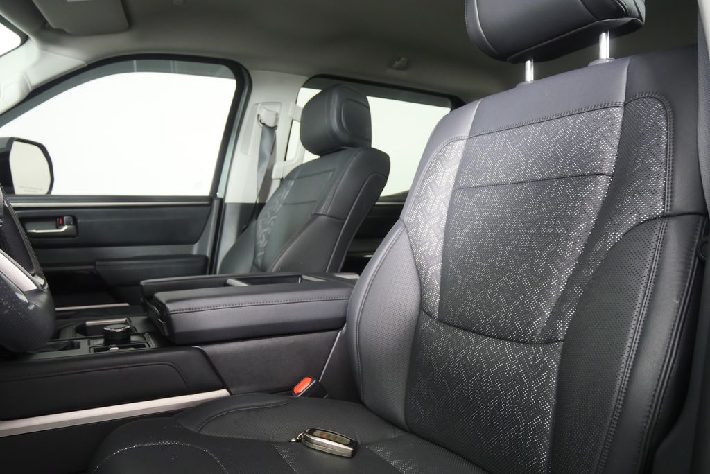 Thumbnail: 2024 Toyota Tundra - 14