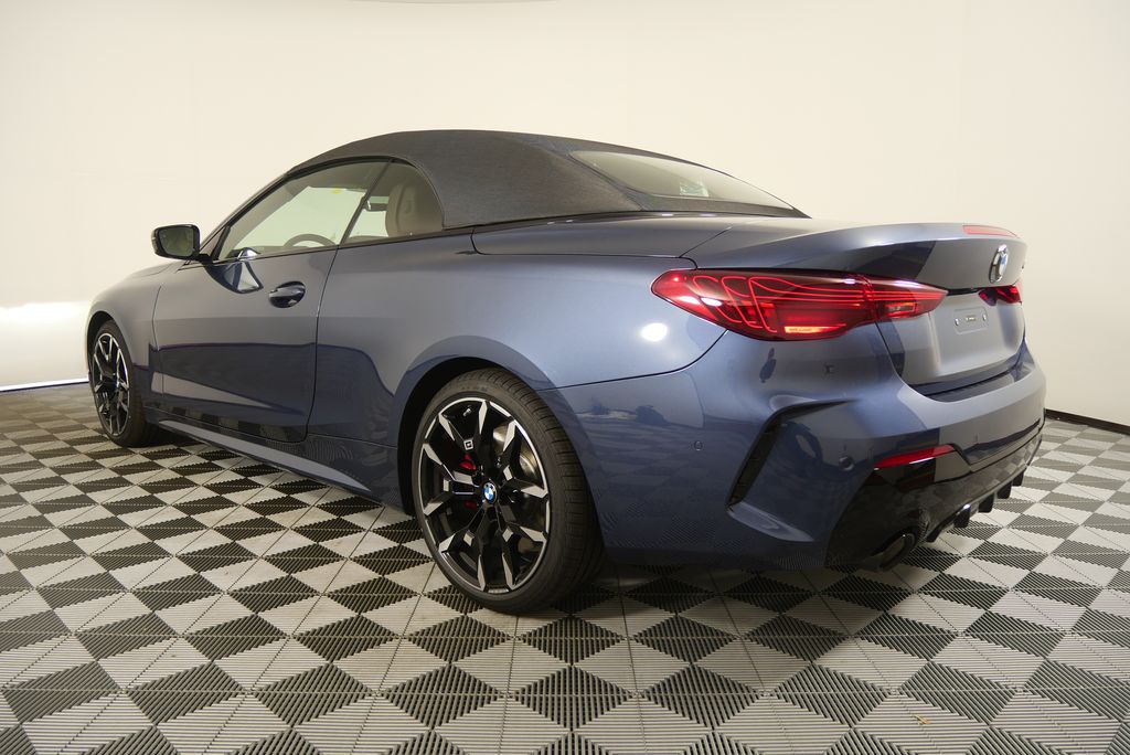 Thumbnail: 2026 BMW 4 Series - 6