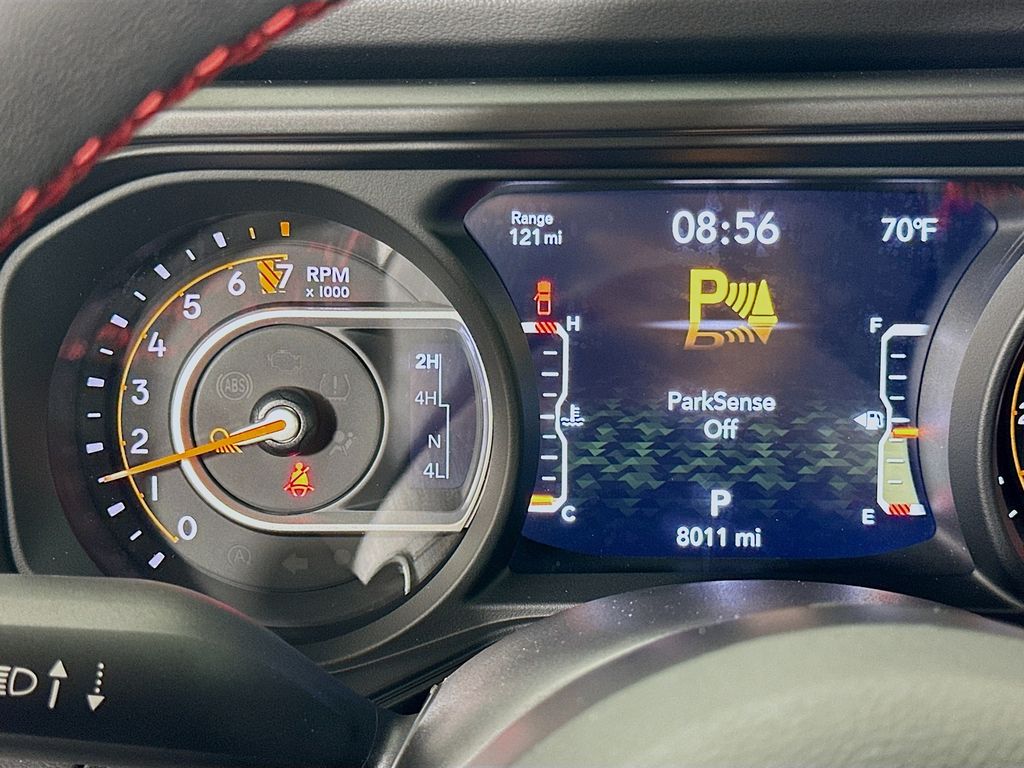 Thumbnail: 2024 Jeep Gladiator - 12