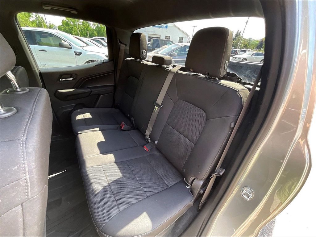 2023 Chevrolet Colorado — photo 25