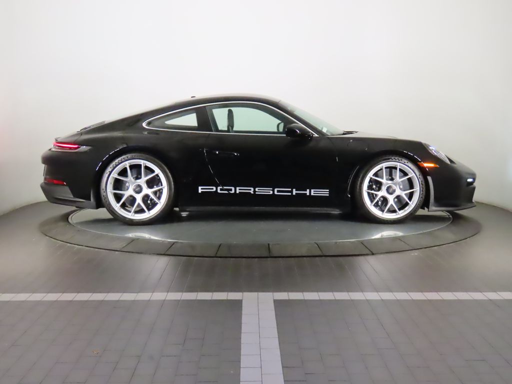 Thumbnail: 2024 Porsche 911 - 8