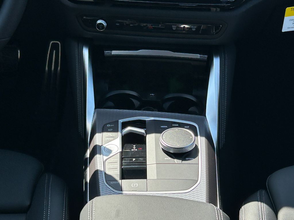 Thumbnail: 2026 BMW 4 Series - 27