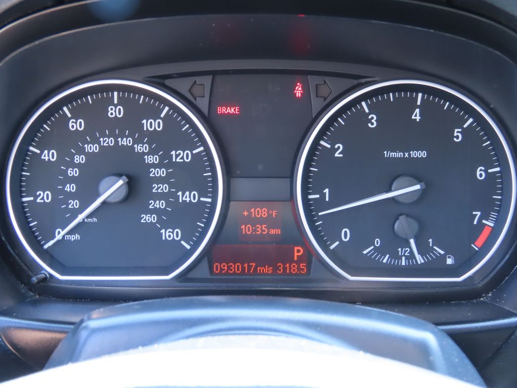 Thumbnail: 2012 BMW 1 Series - 19