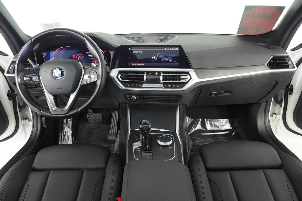 Thumbnail: 2021 BMW 3 Series - 25