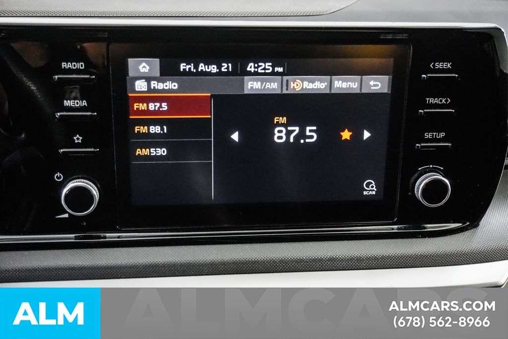 Used 2022 Silver Kia LX image 34