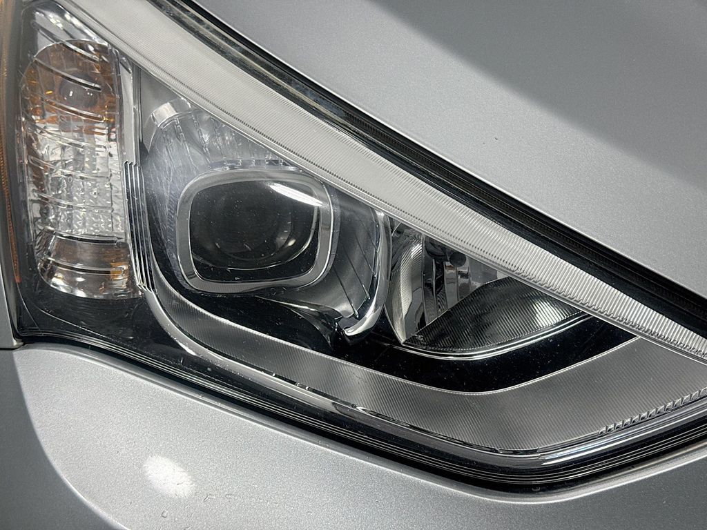 Used Car 2016 Hyundai Santa Fe Sport  2.4 Base For Sale Under $10,000 In Austin, Texas