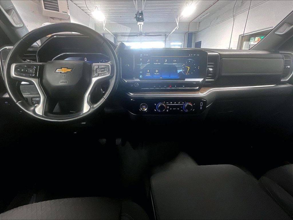 2024 Chevrolet Silverado 1500 — photo 20