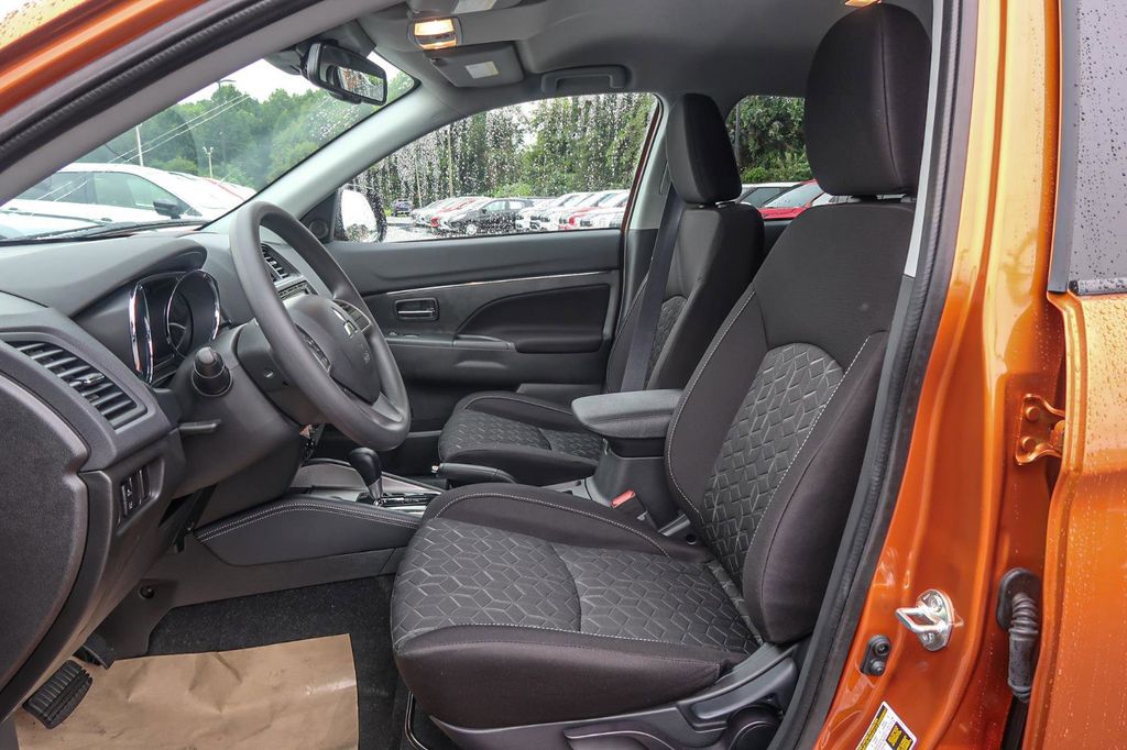 2025 Mitsubishi Outlander Sport 2.0 ES AWC