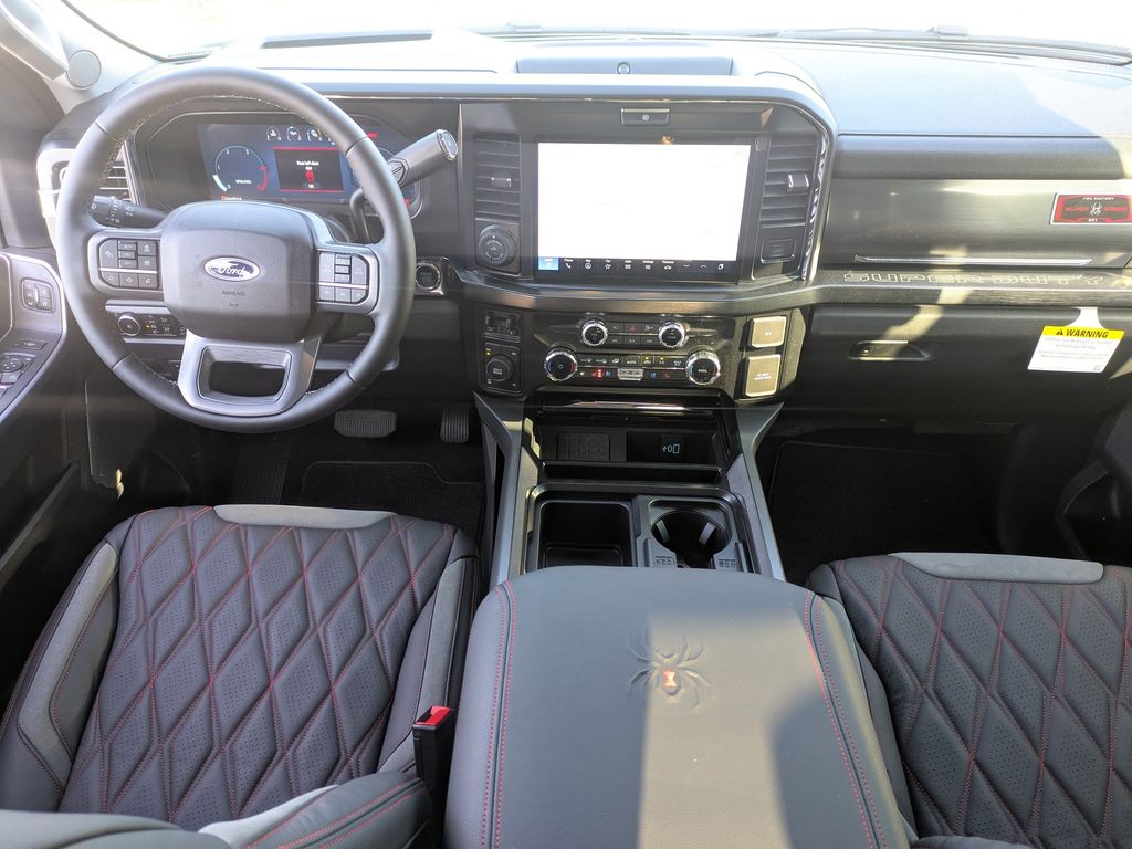 2026 Ford F-250 Super Duty Black Widow